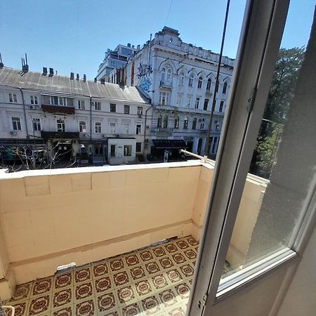 Apartment On Hretska 26/28 オデッサ エクステリア 写真